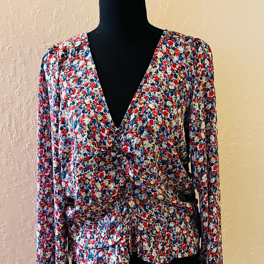 H&M‎ gathered front v neck Blouse